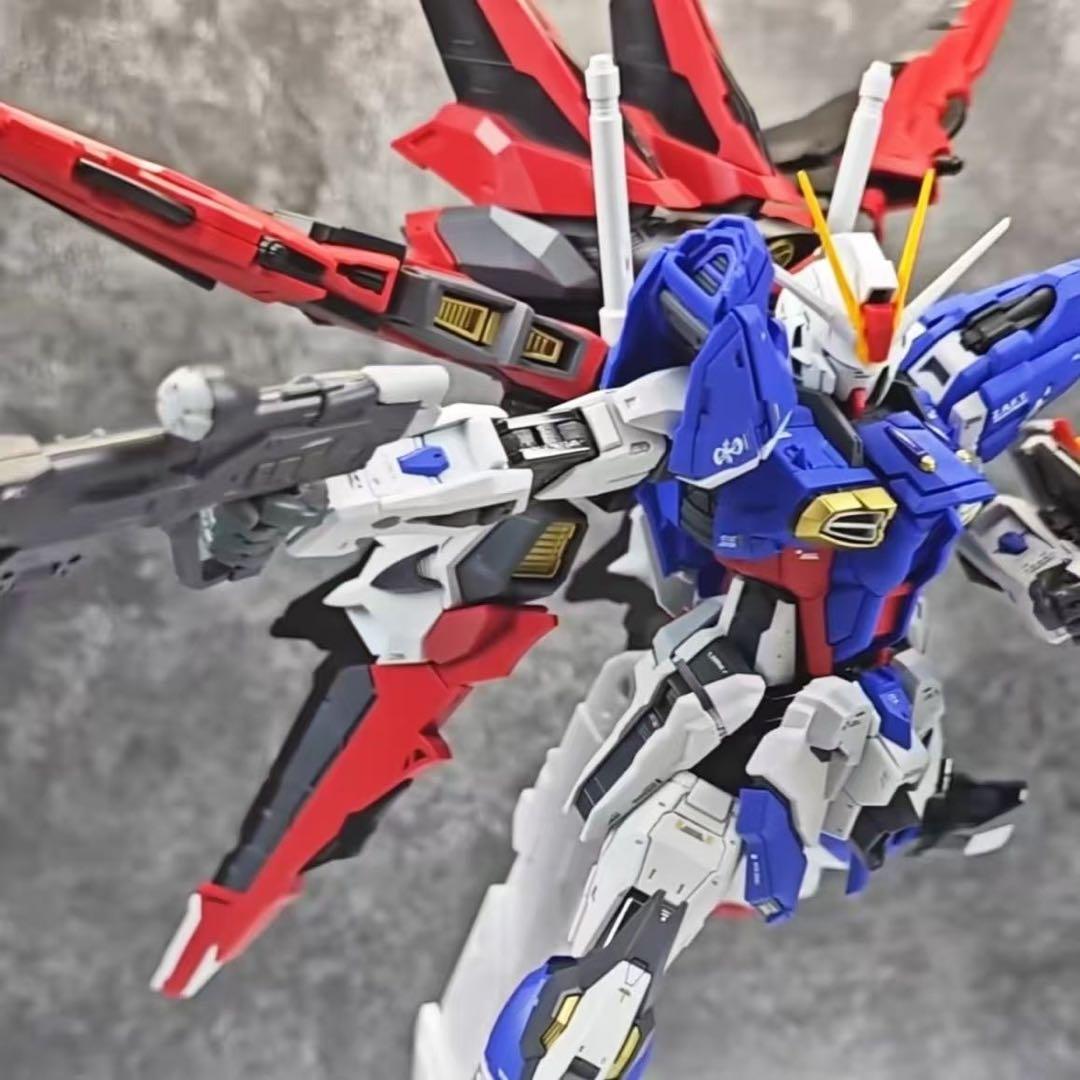 インパルスガンダム　改装版プラモデル 1/100 組み立て完了品