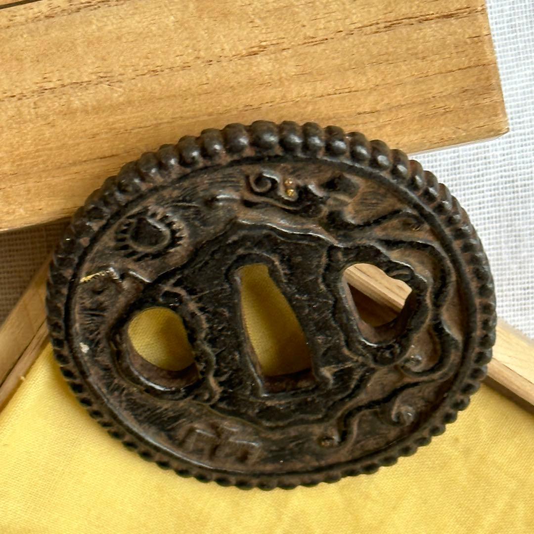 南蛮鍔　日本刀装具　玉追い龍