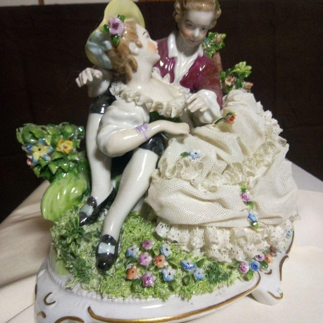 ぽっぽちゃん様専用です。ドイツバッハ窯 陶器レース人形