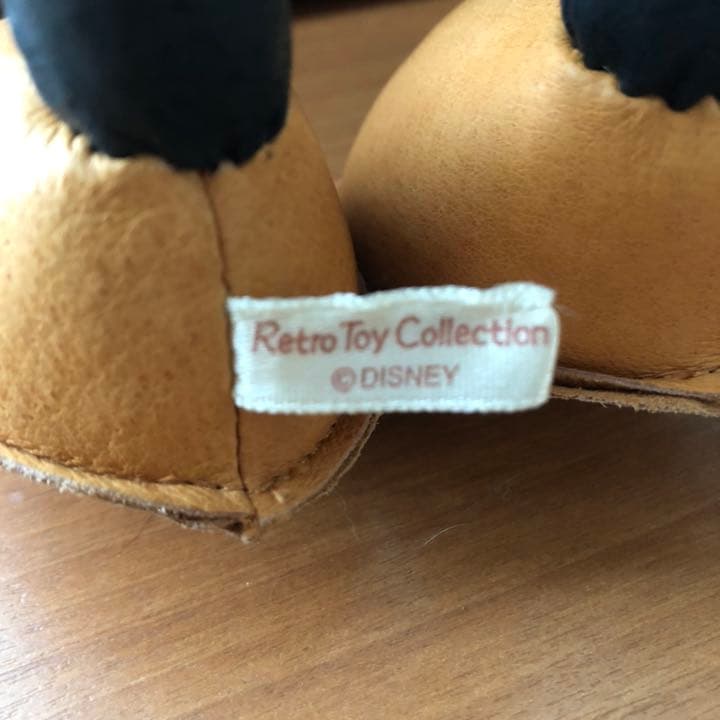 ヤングエポック社のミッキーとミニー