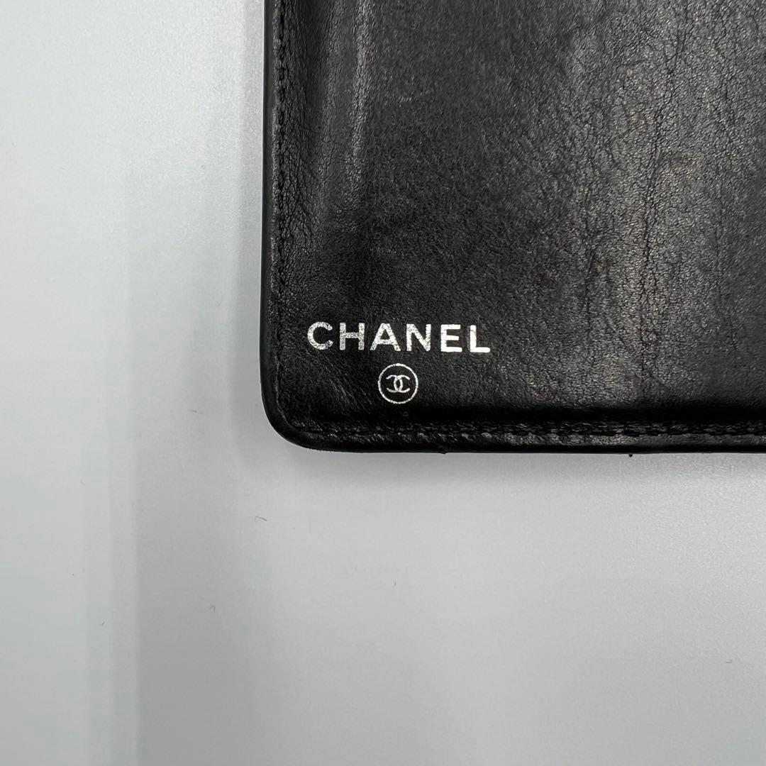 CHANEL マトラッセ ラムスキン ビッグロゴ 二つ折り長財布 黒