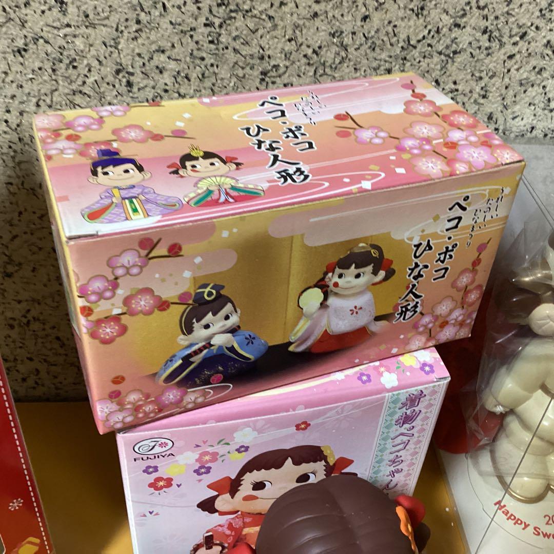 2439 まとめ買い歓迎٩( ᐛ )وペコちゃんひな人形おまとめ