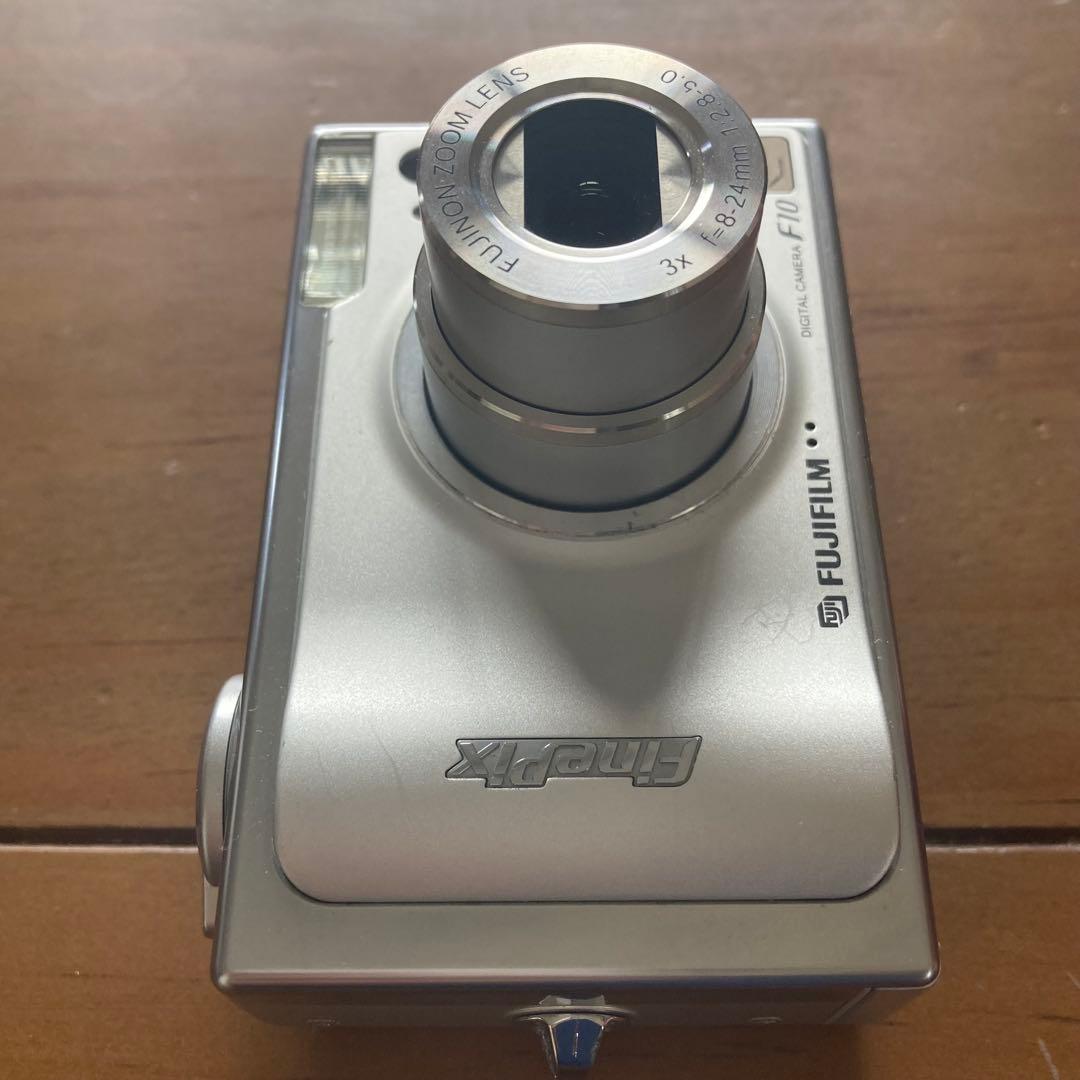 作例あり】FUJIFILM finepix f10 CCDセンサー コンデジ