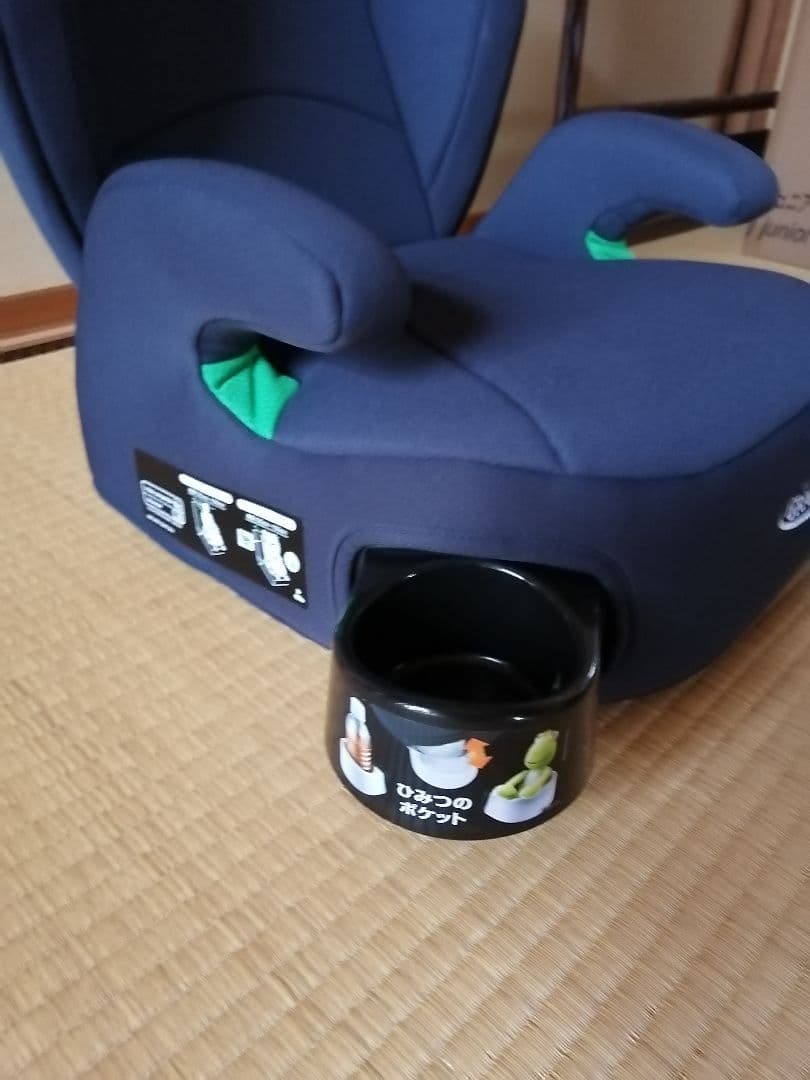 Graco ジュニアシート ネイビー 　未使用に近い