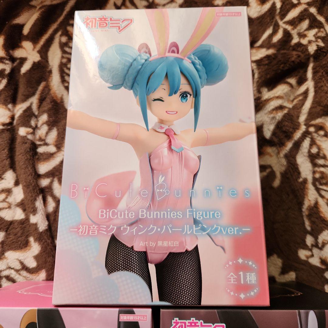BiCute Bunnies 初音ミク & 巡音ルカ フィギュア 3体セット - メルカリ