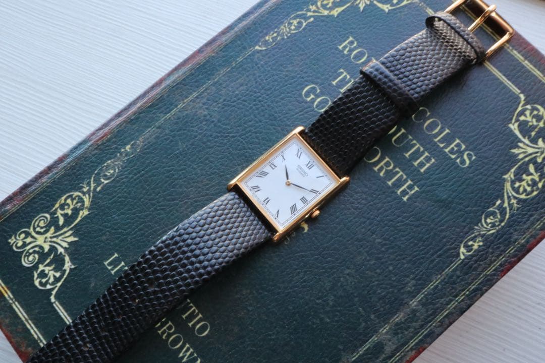 SEIKO tank V700 レクタンギュラー 稼動品