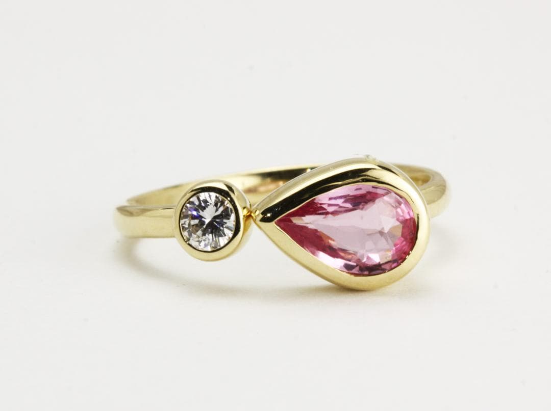 K18製ピンクサファイア・ダイヤモンドリング