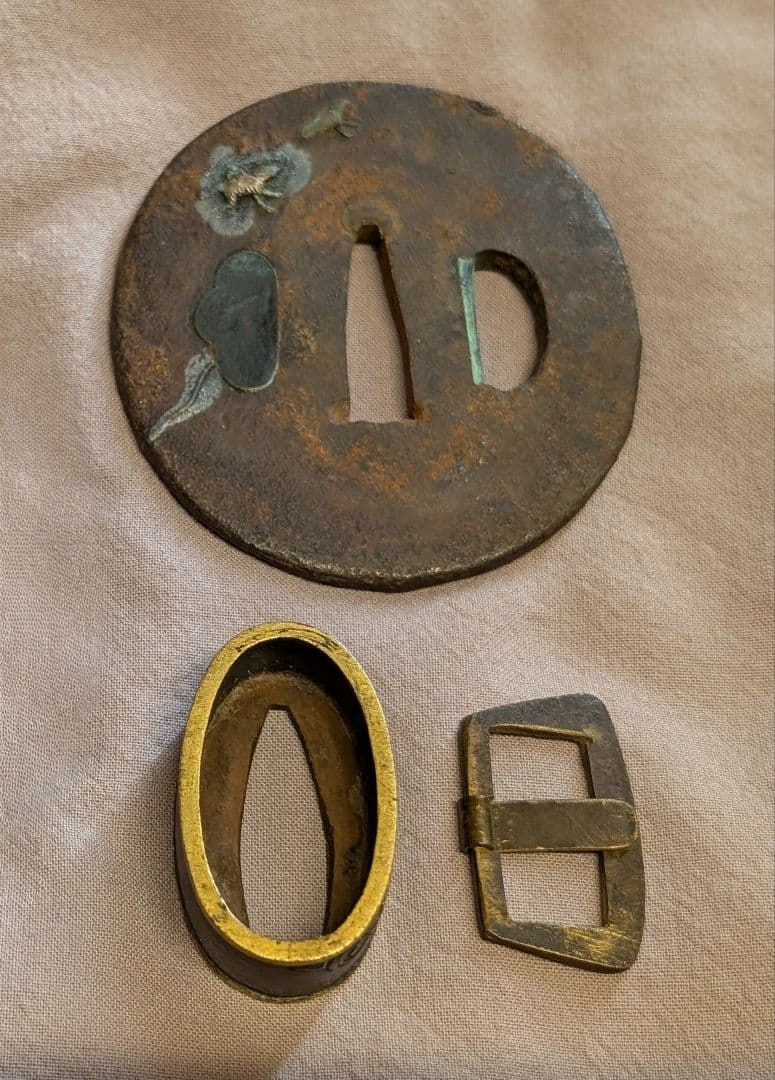 伝統的な鉄製鍔 日本刀装具 刀つばつば止め3個セット