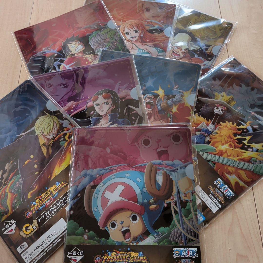 ワンピース クリアファイルセット 【8種類、14枚】 - メルカリ