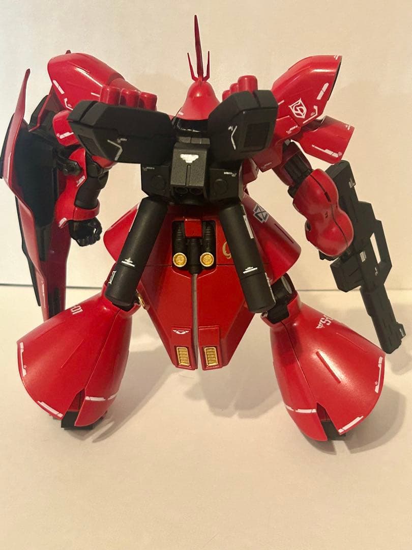 HGUCサザビー　完成品 全塗装