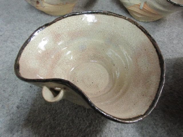 萩焼坂倉新兵衛片口鉢五客箱入り [B24850]の通販はau PAY マーケット