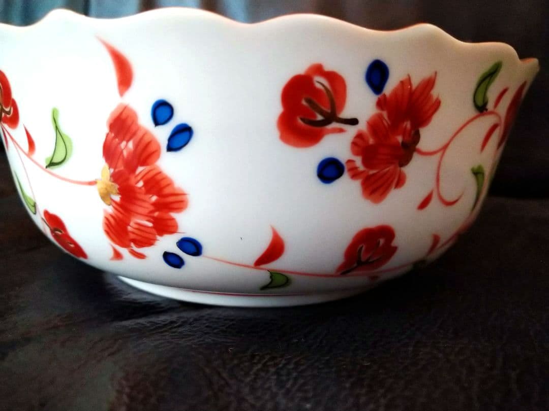 ⬛【古美濃焼】・銅鑼鉢・金彩・赤絵♢【古橘吉・たち吉】輪花型・