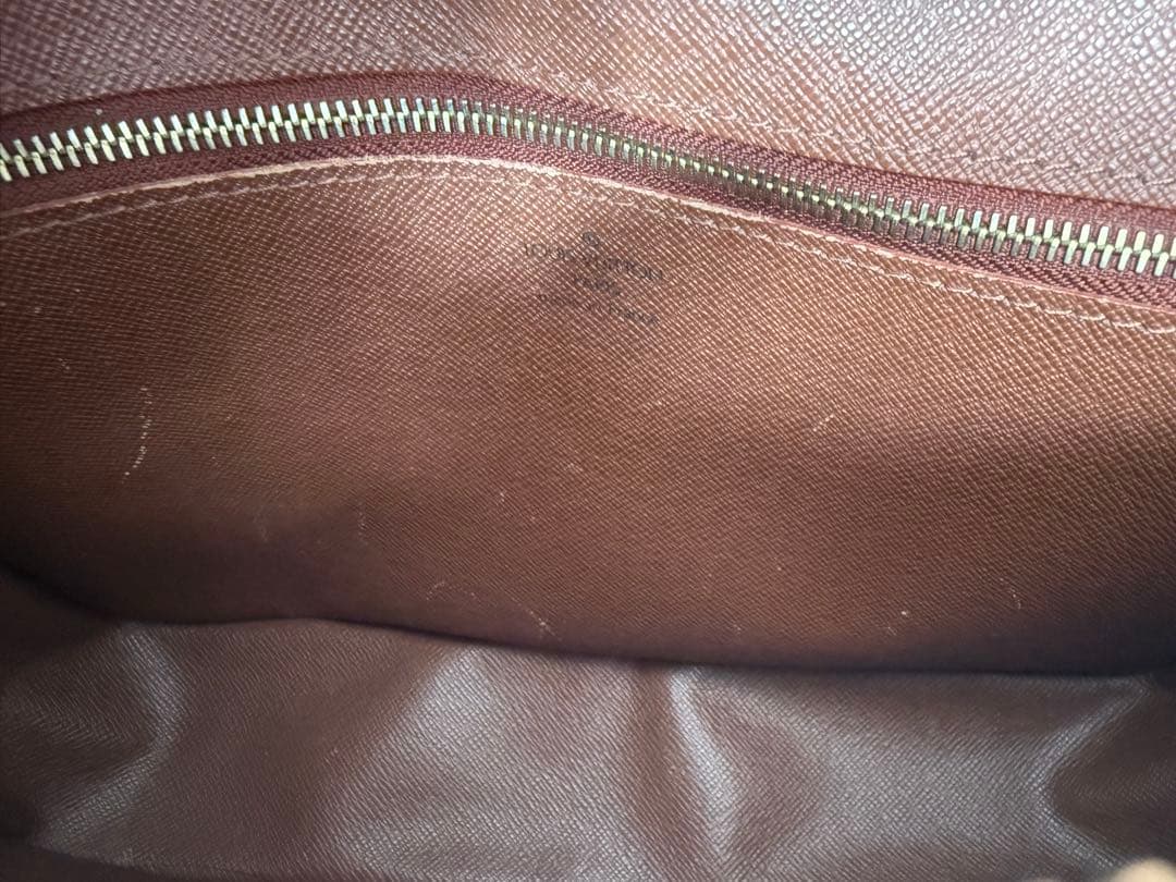 Louis Vuitton モノグラム ショルダーバッグ　トロカデロ