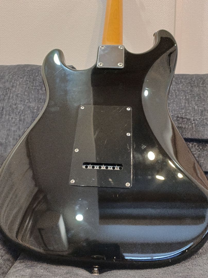 Bacchus BST-400　ストラトキャスタータイプ