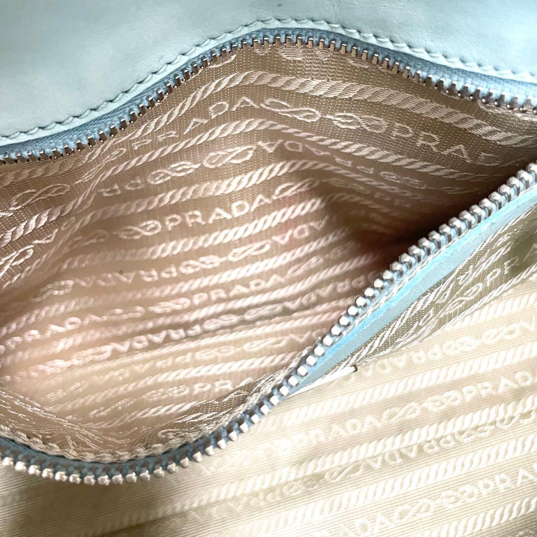 【極希少★】プラダ ハンドバッグ アニス ポコノ anice 三角ロゴ プレート