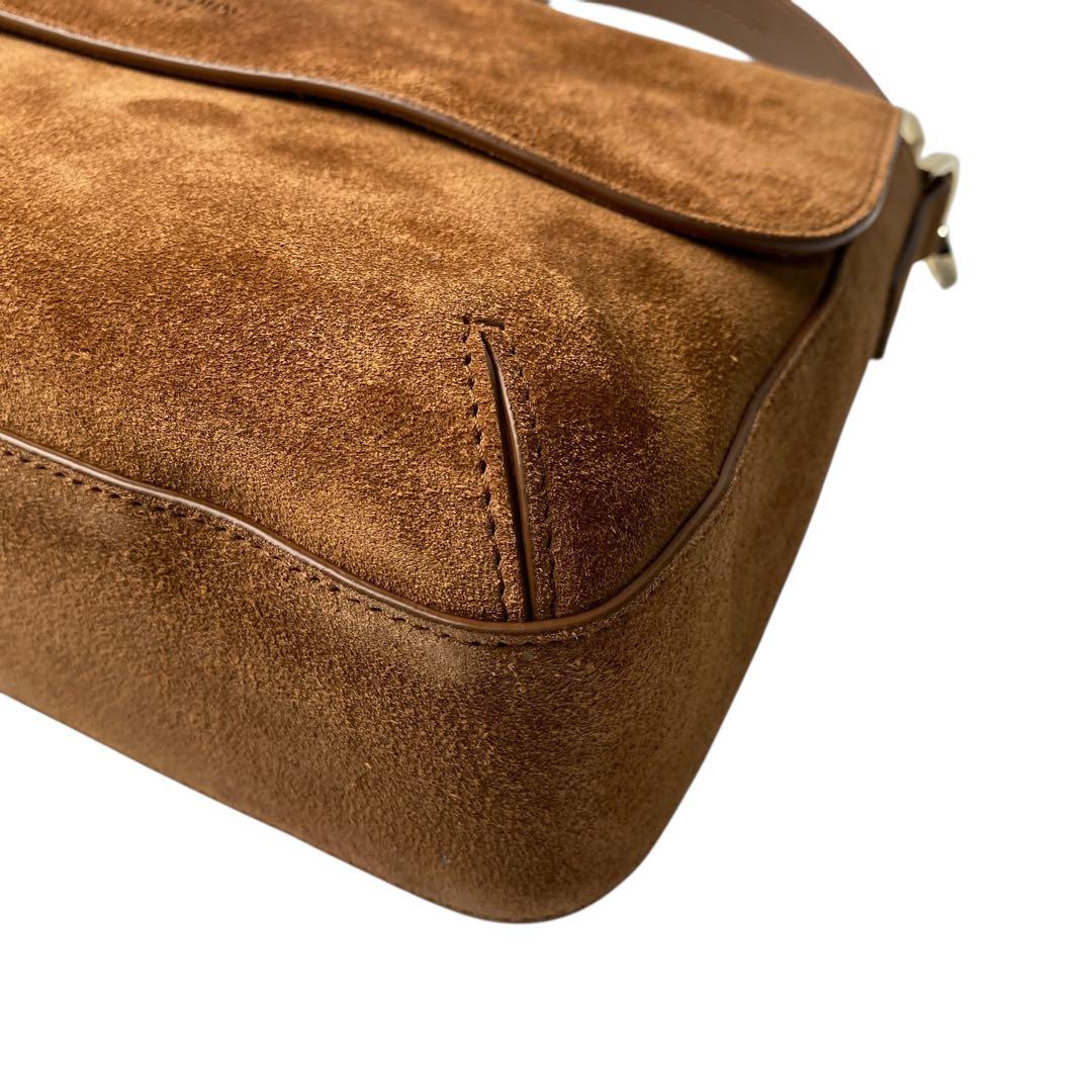 定価30万 未使用 ジョルジオアルマーニ プリマ ソフト バケットバッグ