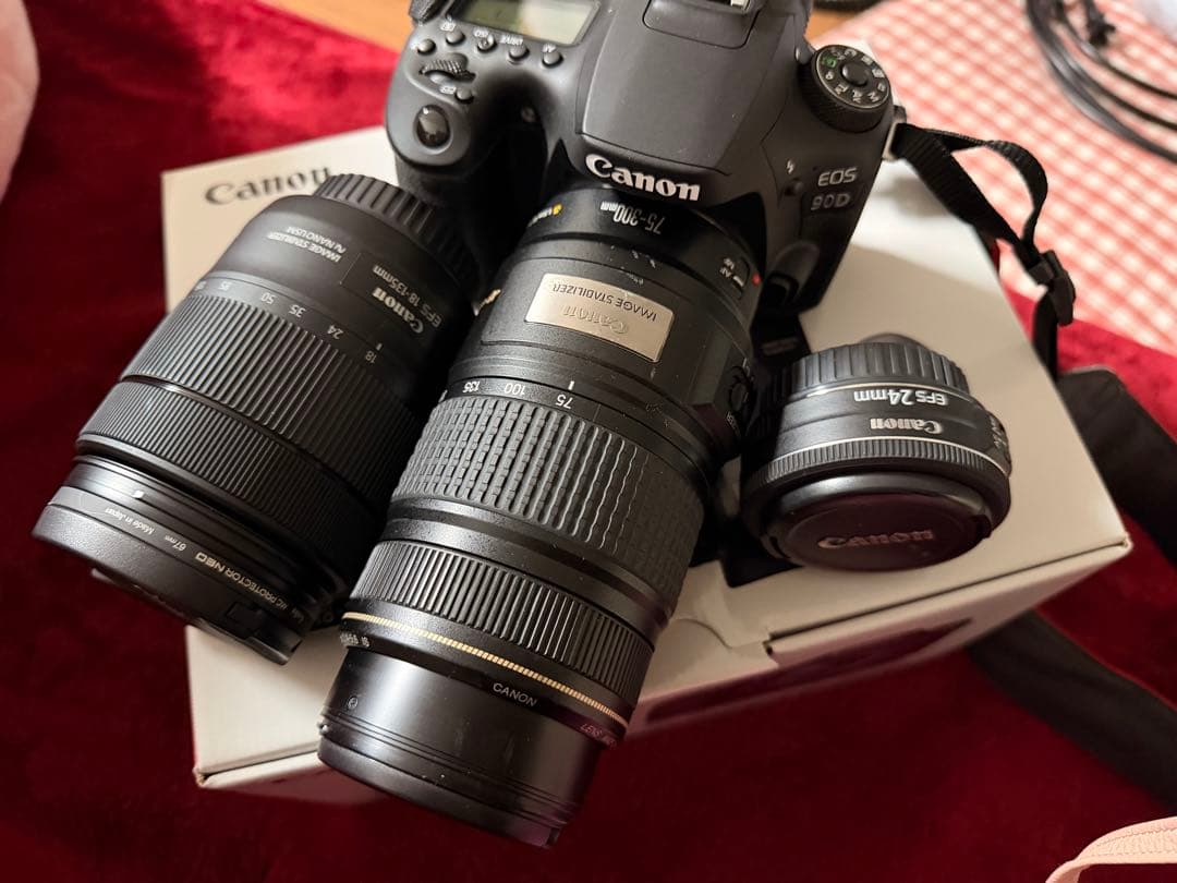Canon EOS 90D レンズ3本セット Amazon.com : Canon EOS 90D DSLR Camera w/ 18-55mm Lens Bundle +