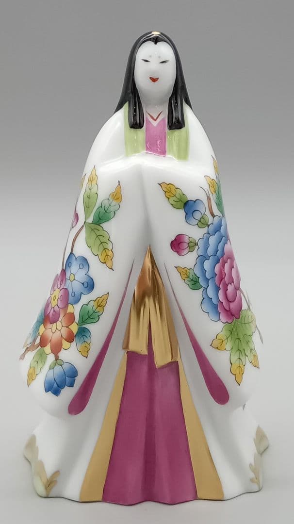 HEREND ヘレンド ヴィクトリアブーケ 雛人形 立ち雛 台座付き