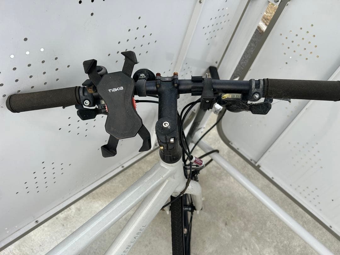 ブリヂストン CYLVA F24 ホワイトYF2449