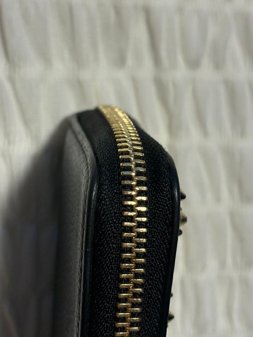 クリスチャンルブタン お財布 カードケース 小銭入れ ケース スタッズ