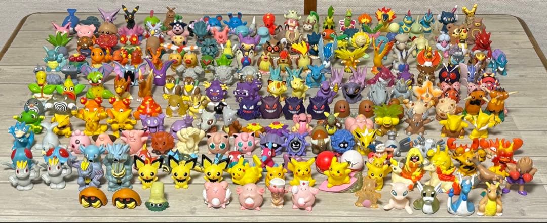 初期ポケモンフィギュア218体　＊レアあり＊