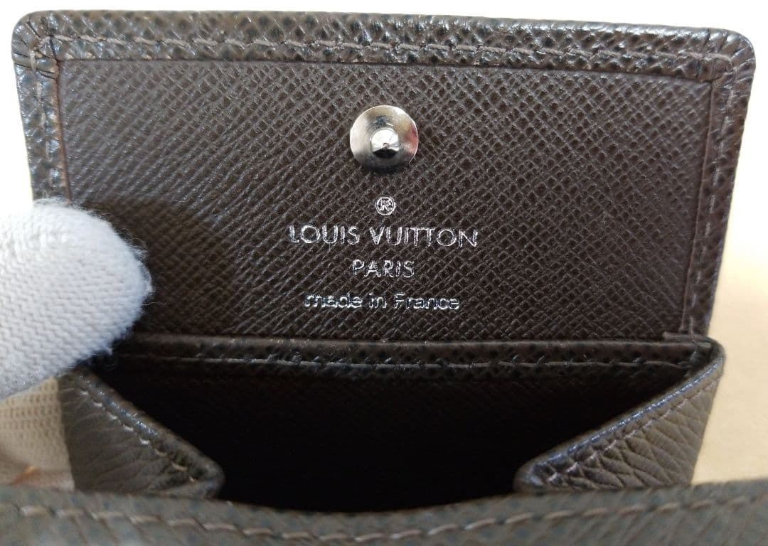 【美品】ルイヴィトン タイガ ポルトモネボワット ケース