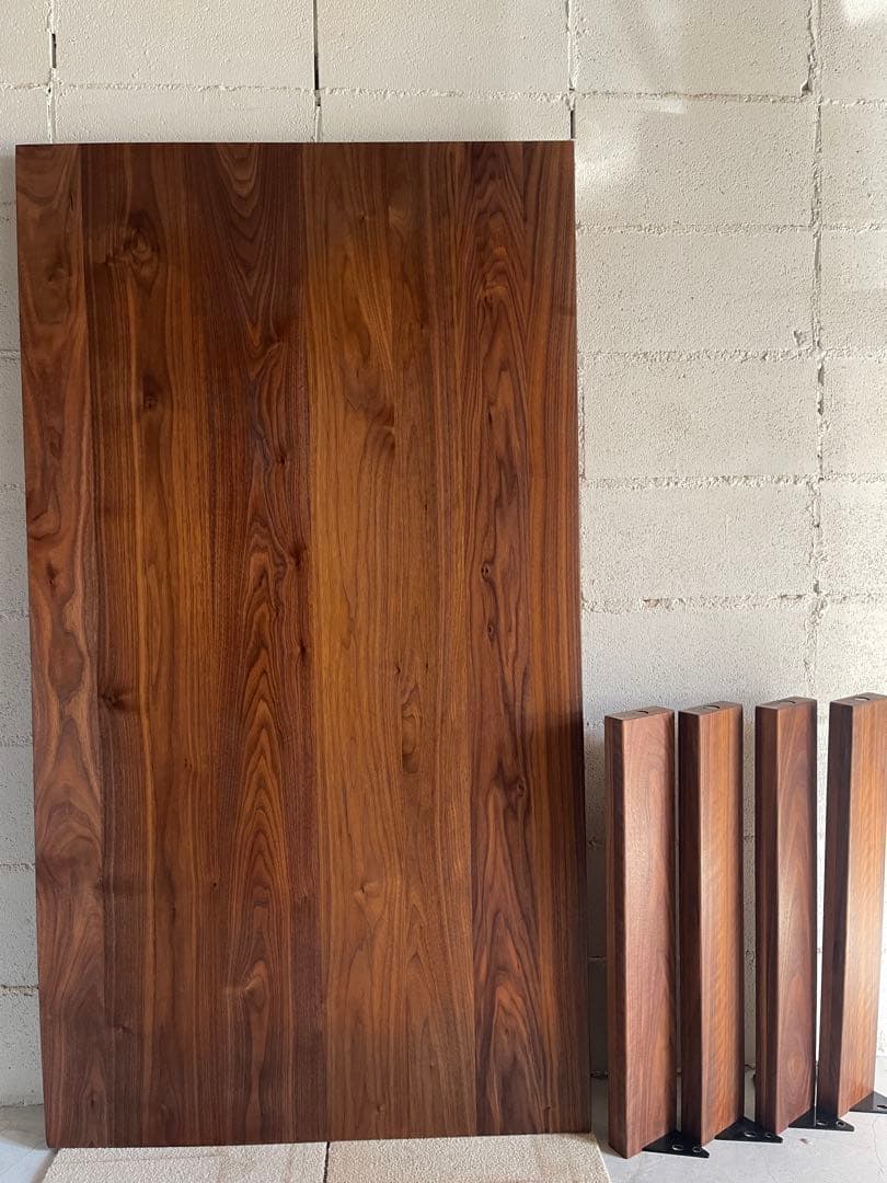 ウォールナット 無垢材　150 ダイニングテーブル　木脚　国産メーカー