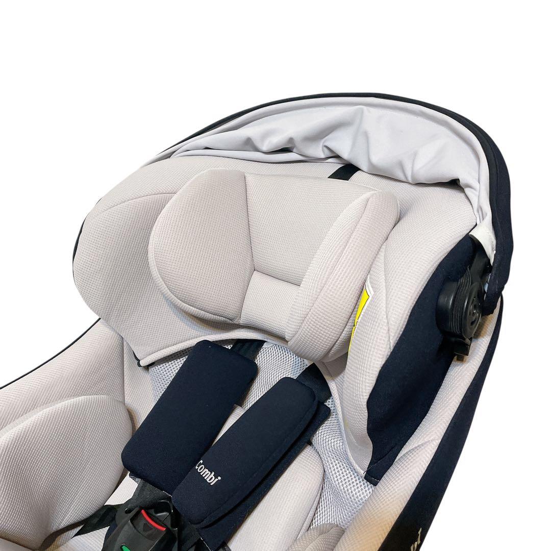 コンビ　クルムーヴスマート　Light ISOFIX ネイビー　新生児