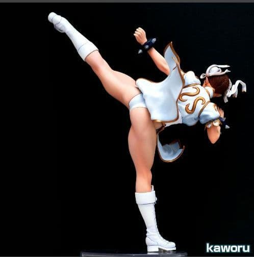 コトブキヤ ストリートファイター 春麗 生足 2次元 リペイント　フィギュア