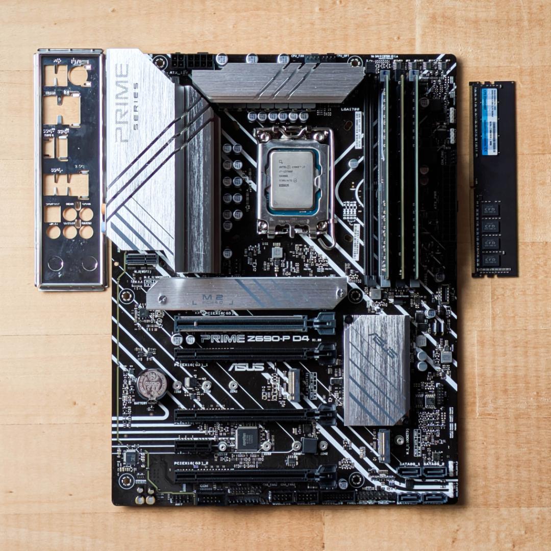 Intel Core i7-13700K ASRock Z690 マザボ セット Intel Core i7 Intel