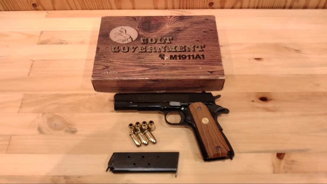 超希少！スズキ製作所ABS樹脂製モデルガン コルトガバーメント銀SPG 合法品