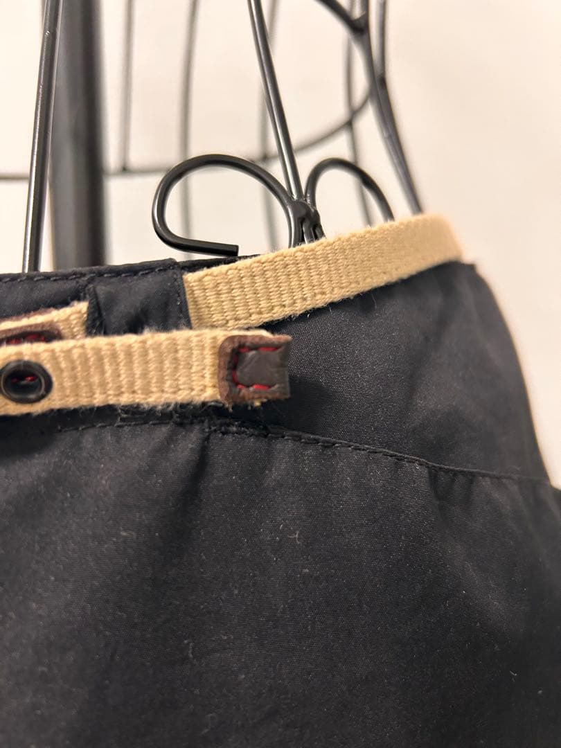 PRADA プラダ　サイズ38　黒色スカート 専用ベルト付き