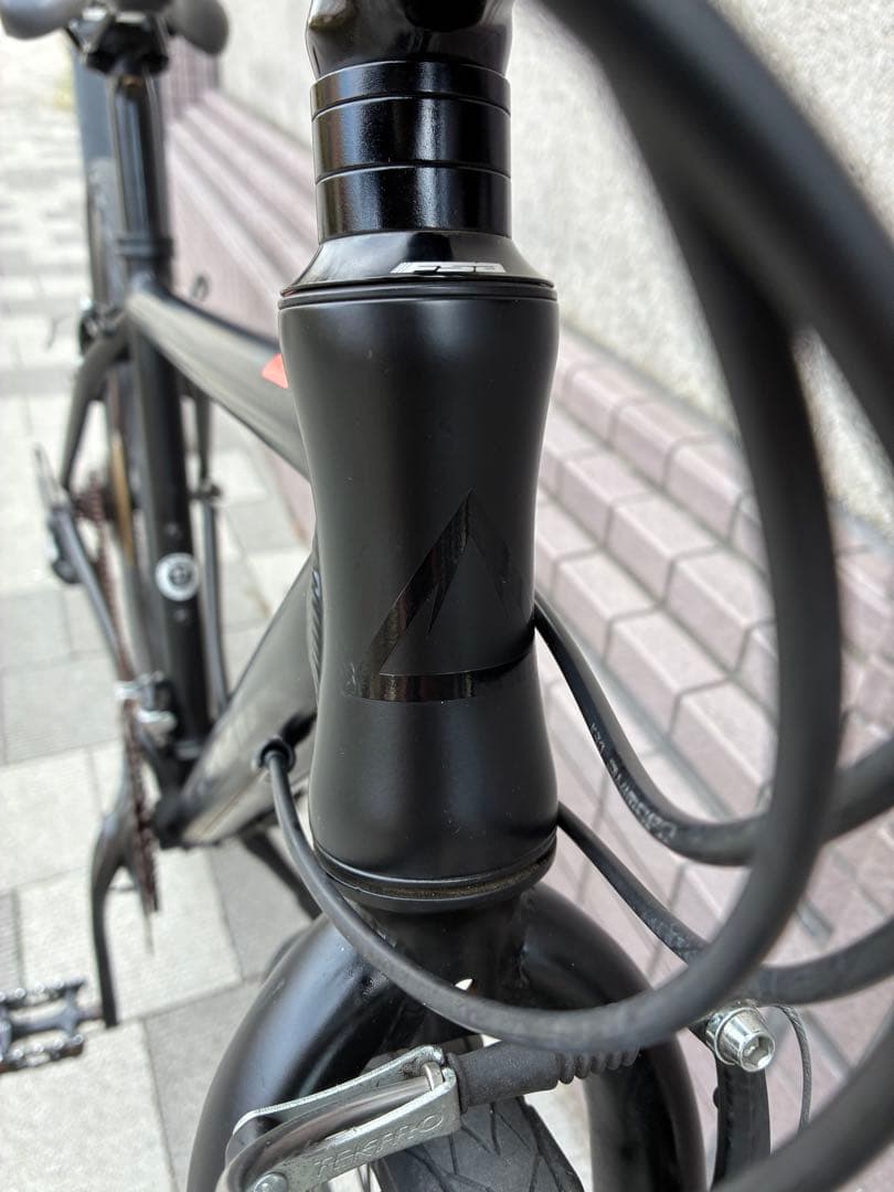 FUJI フジRAIZ 2023年 クロスバイク マットブラック 18段 東京