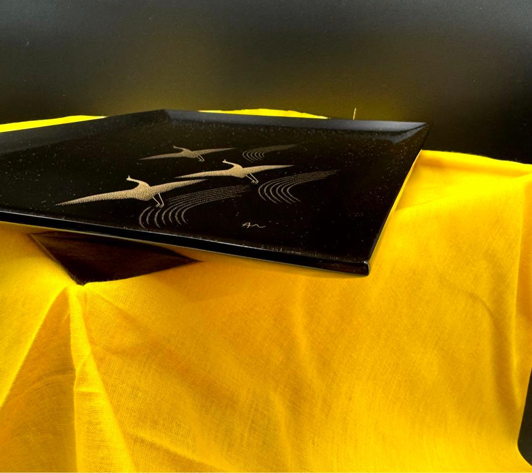 089輪島塗　三谷吾一作　千羽鶴沈金　卓上膳　5枚セット　未使用品　共箱　共布