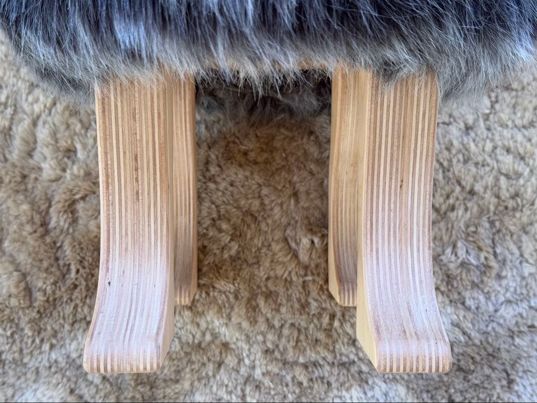 匠工芸 アニマル スツール ウルフグレー ミックス S オットマン STOOL