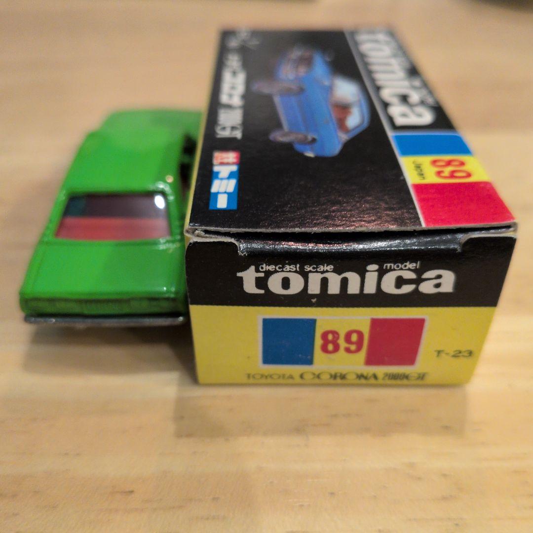 トミカ　黒箱89 トヨタコロナ2000GT