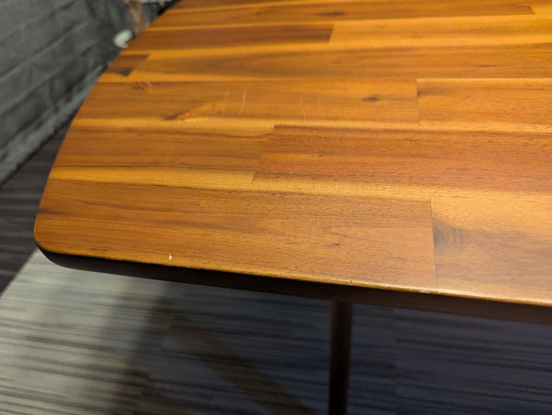 unico　SWELLA(スウェラ)　ダイニングテーブル W1400