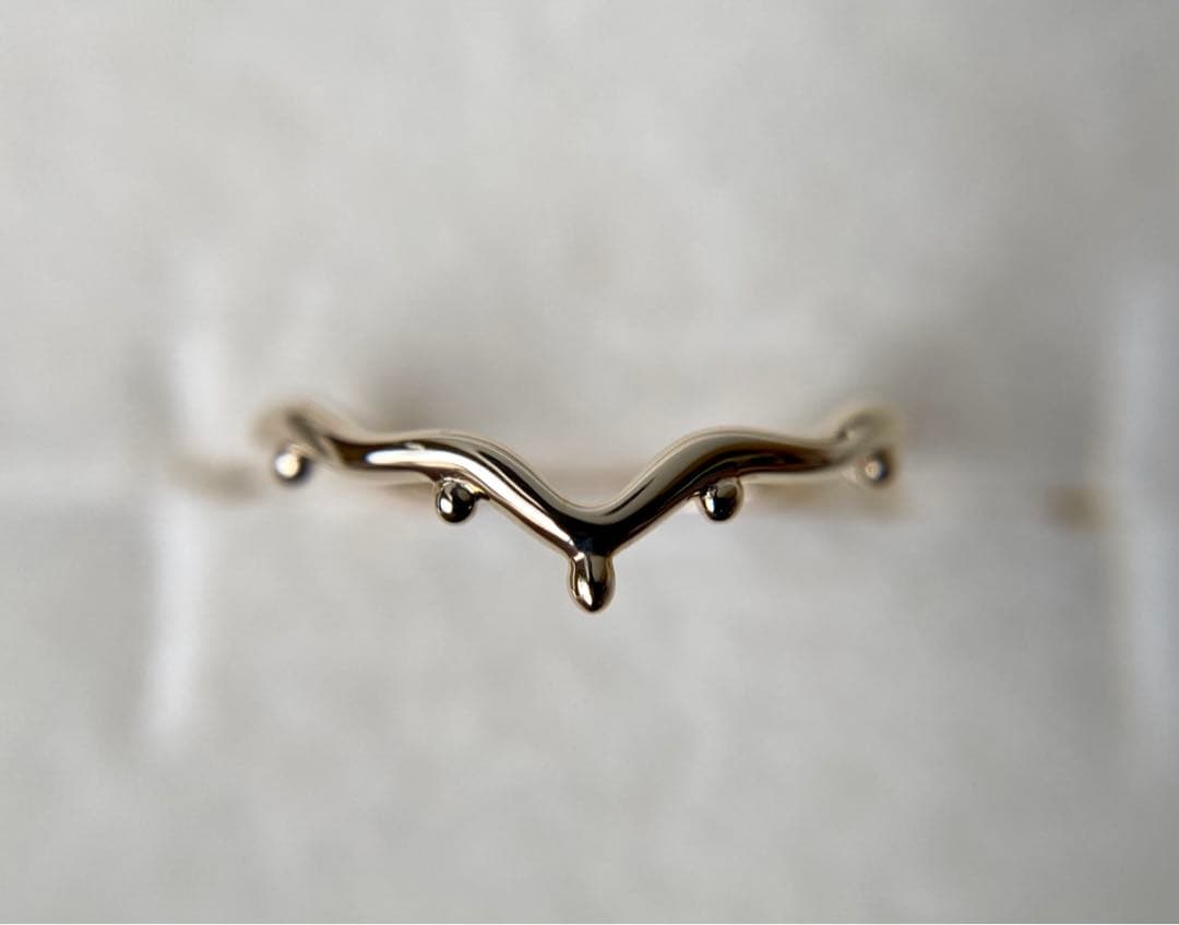 エテ　クラウン　ウェーブ　重ね付け　イエローゴールド　ピンキーリング　k10