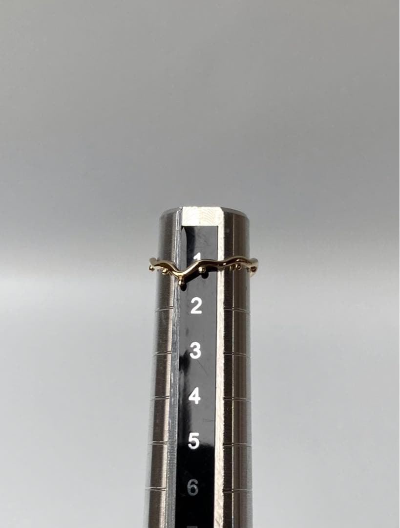 エテ　クラウン　ウェーブ　重ね付け　イエローゴールド　ピンキーリング　k10