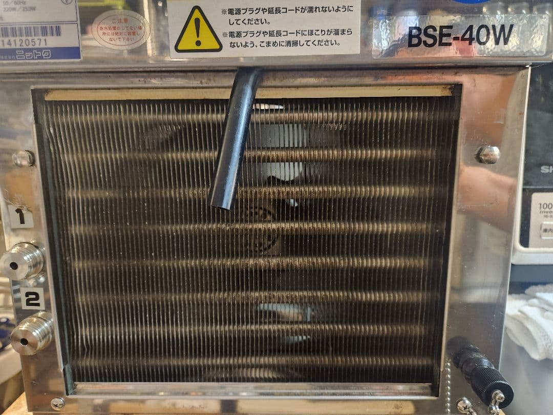 ニットクビールサーバーWコック レア木製コック付き 洗浄済み程度良好