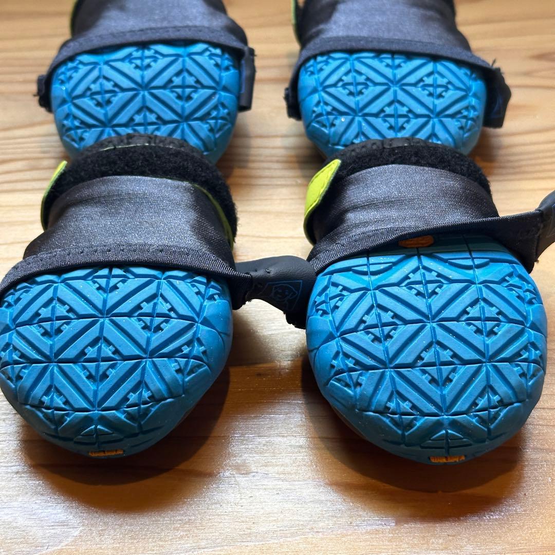 Ruffwear ドッグシューズ ポーラートレックス モンベル - メルカリ
