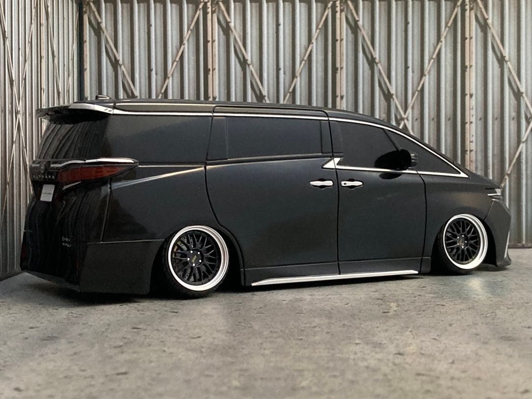 1/24新型アルファード・ブラック（カスタム品）