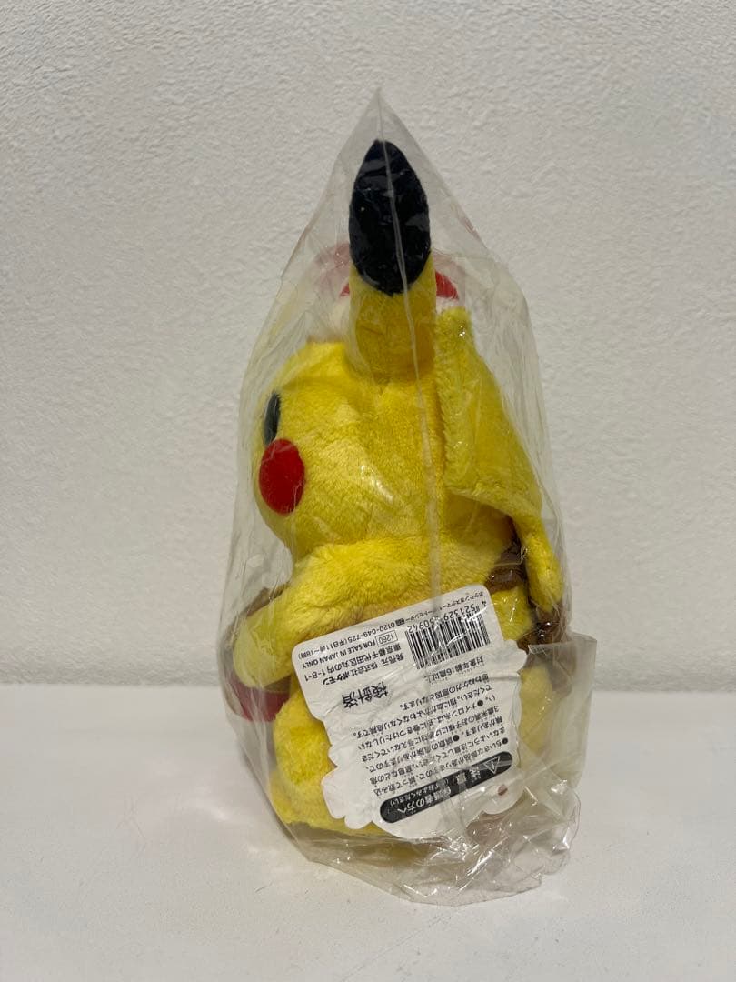 ポケモンセンター限定 2005年ピカチュウ クリスマス ぬいぐるみ 紙タグ付き