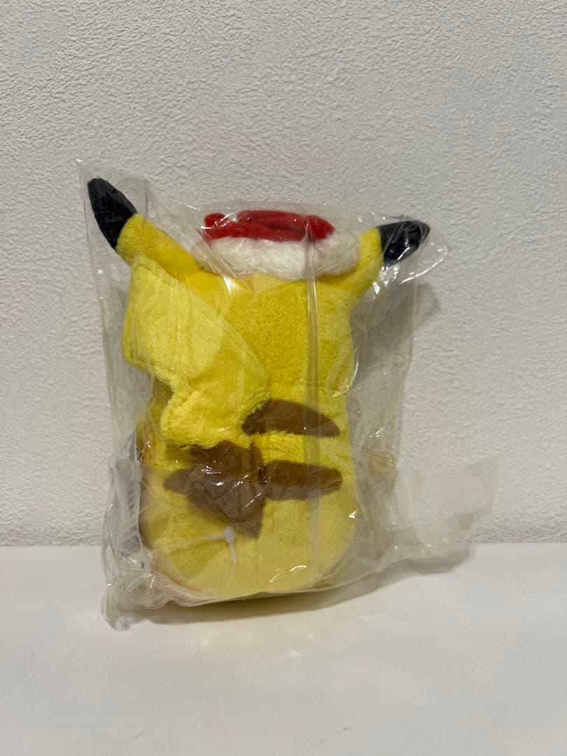 ポケモンセンター限定 2005年ピカチュウ クリスマス ぬいぐるみ 紙タグ付き