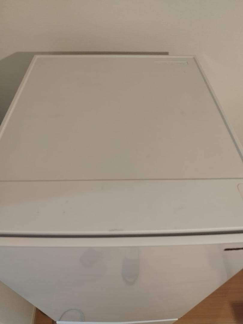 シャープ 179L 2022年製 2ドア冷蔵庫 SJ-D18H-Wパッキン傷