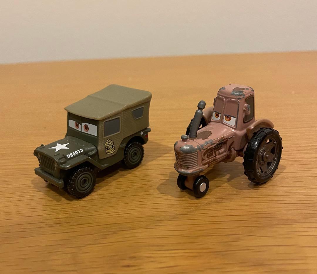 カーズ　トミカ　13台セット