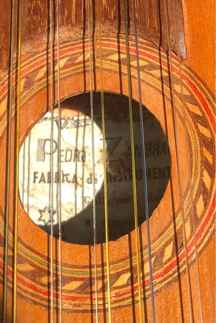 本日発送限定お値引き中 希少 マンドリン チャランゴ kirkinchu