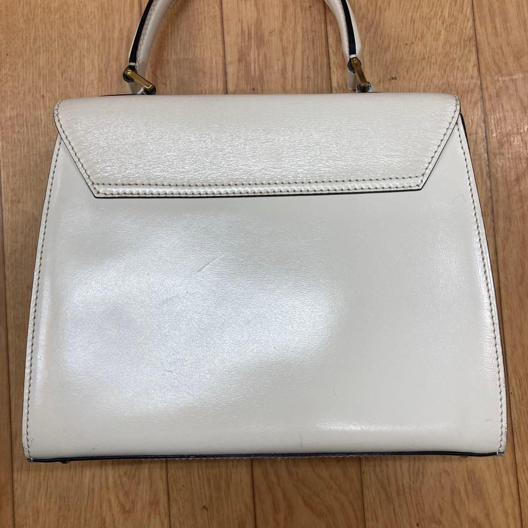 V*e様 希少価値あり！CELINE ホワイト ハンドバッグ