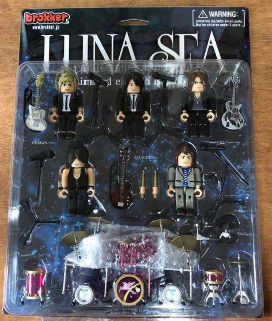 LUNASEA blockerフィギュア LUNASEA blockerフィギュア LUNASEA blockerフィギュア Amazon.co.jp