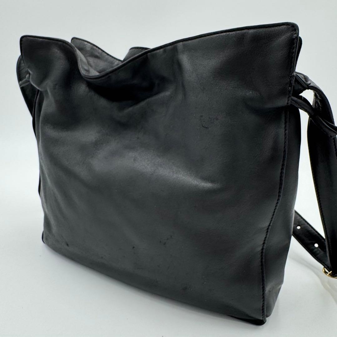 ロエベ フラメンコ アナグラム ナッパレザー ショルダーバッグ 巾着 ブラック